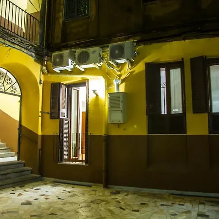 Cioppy Home Napels Buitenkant foto